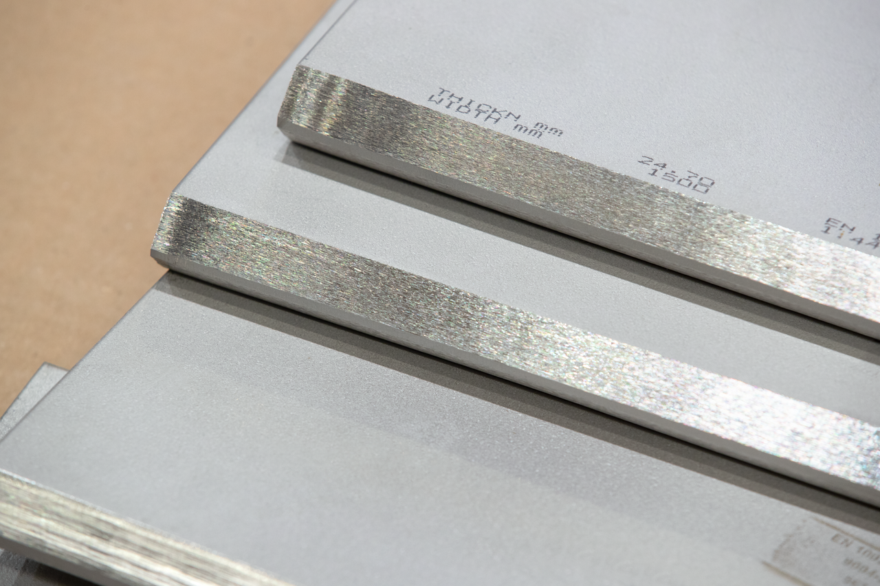 Degerfors Plate Service Center Edge preparation finished product